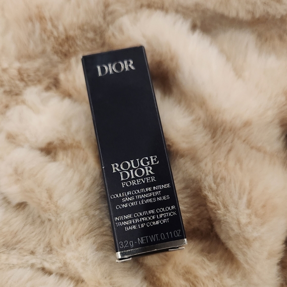 DIOR- ROUGE DIOR FOREVER Transfer-Proof Lipstick - Ultra Pigmented Matte- 400 - Picture 5 of 5